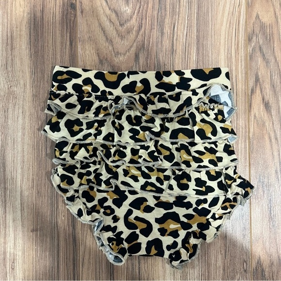 Posh Peanut Baby Girl Infant Ruffle Bummies Bottoms - Picture 4 of 6